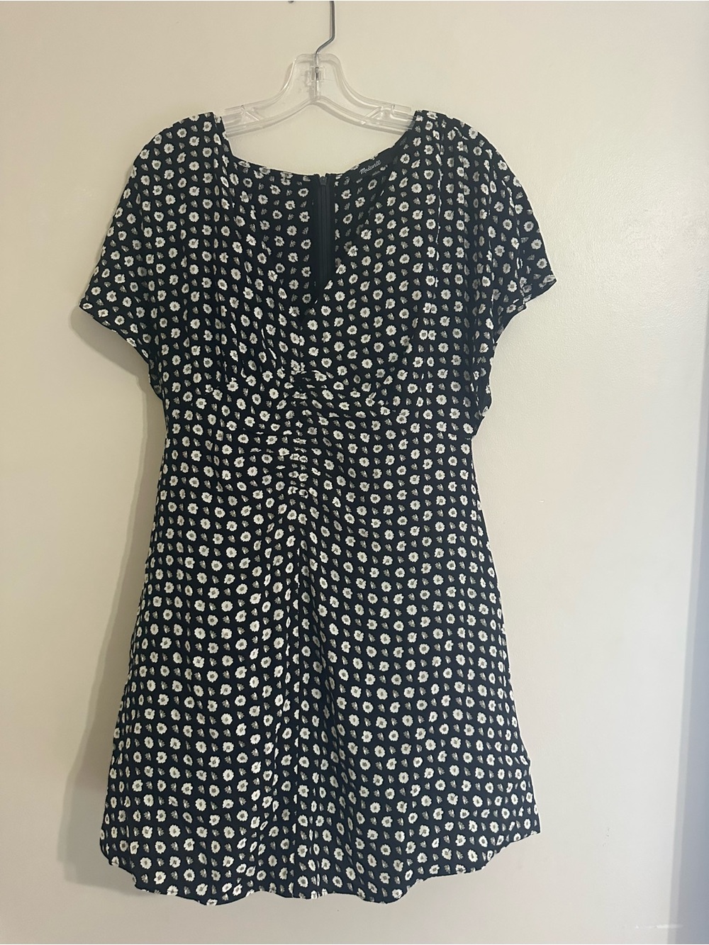 Madewell Black Short-Sleeve Dot Print Dress